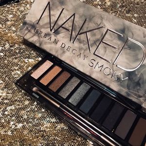 New Naked Smokey palette